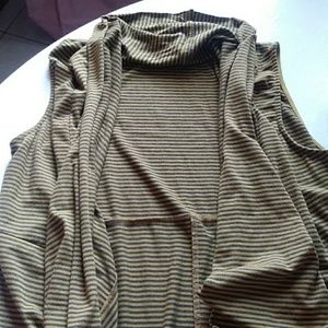 Ladies long sleeveless vest yellow and gray